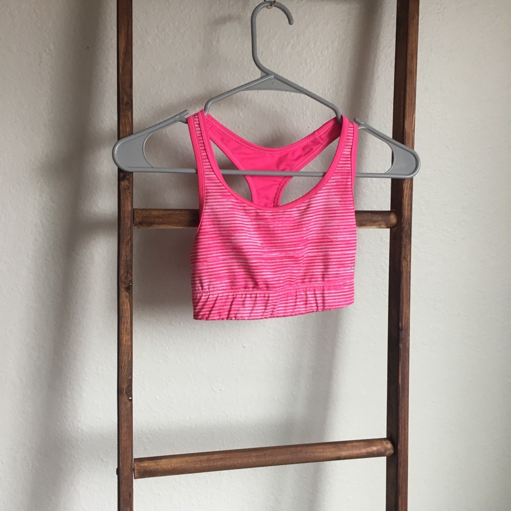 C9 / hot pink reversible sports bra